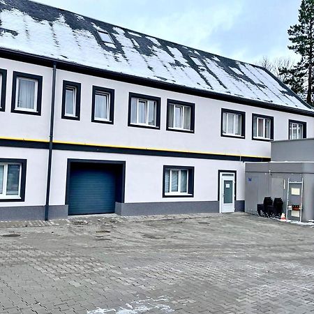 Apartments Gato Karlovy Vary Stara Role Екстер'єр фото